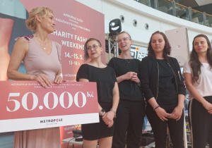 CHARITY FASHION WEEKEND V METROPOLI